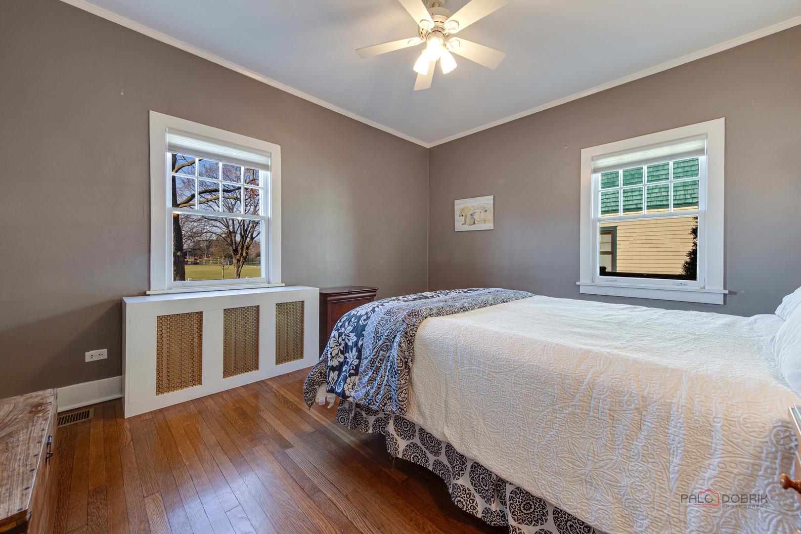 140 Summit Place Lake Forest, IL 60045 - Photo 15 of 39 a bedroom with a large bed and a window