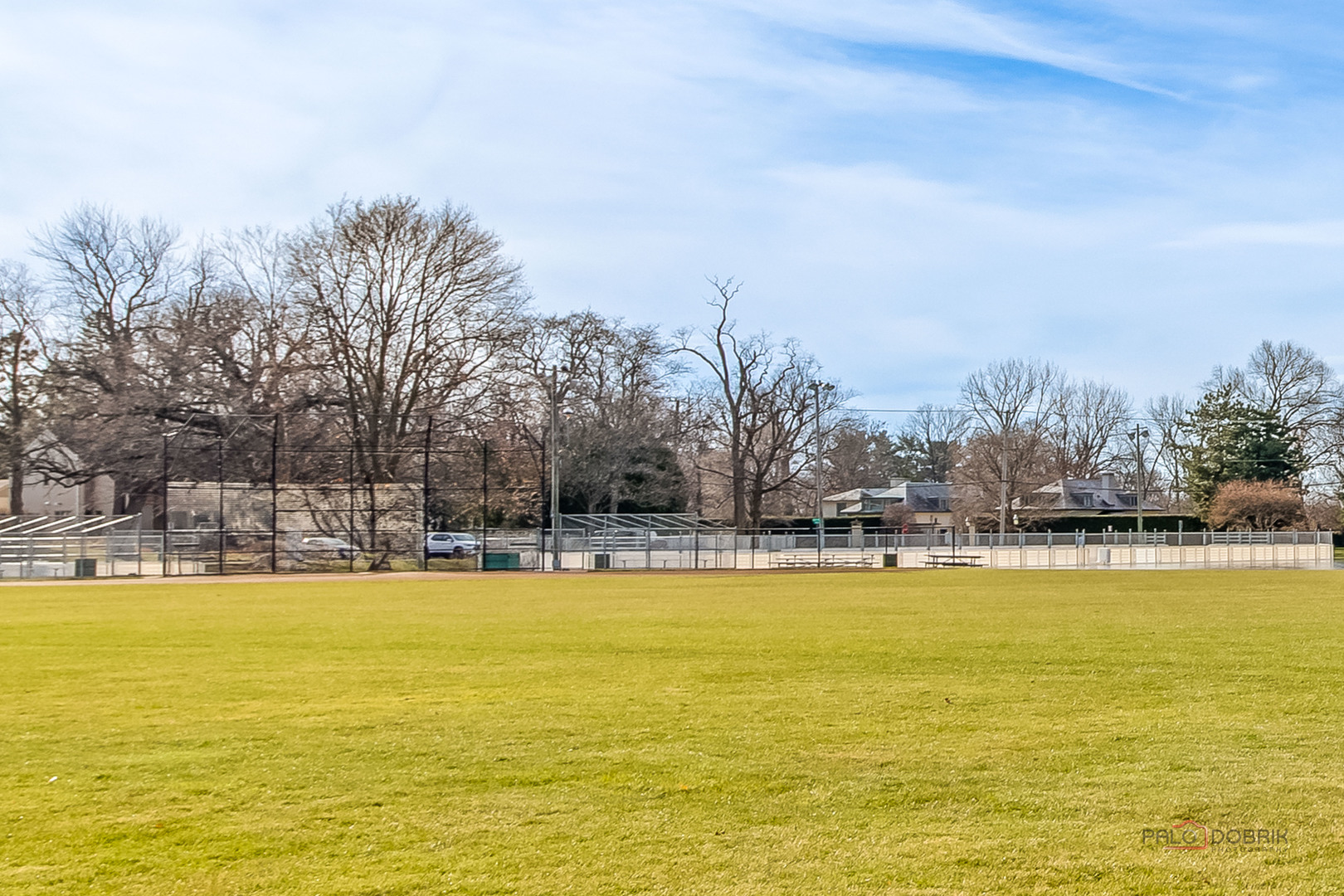 140 Summit Place Lake Forest, IL 60045 - Photo 39 of 39 a view of a swimming pool with an ocean view