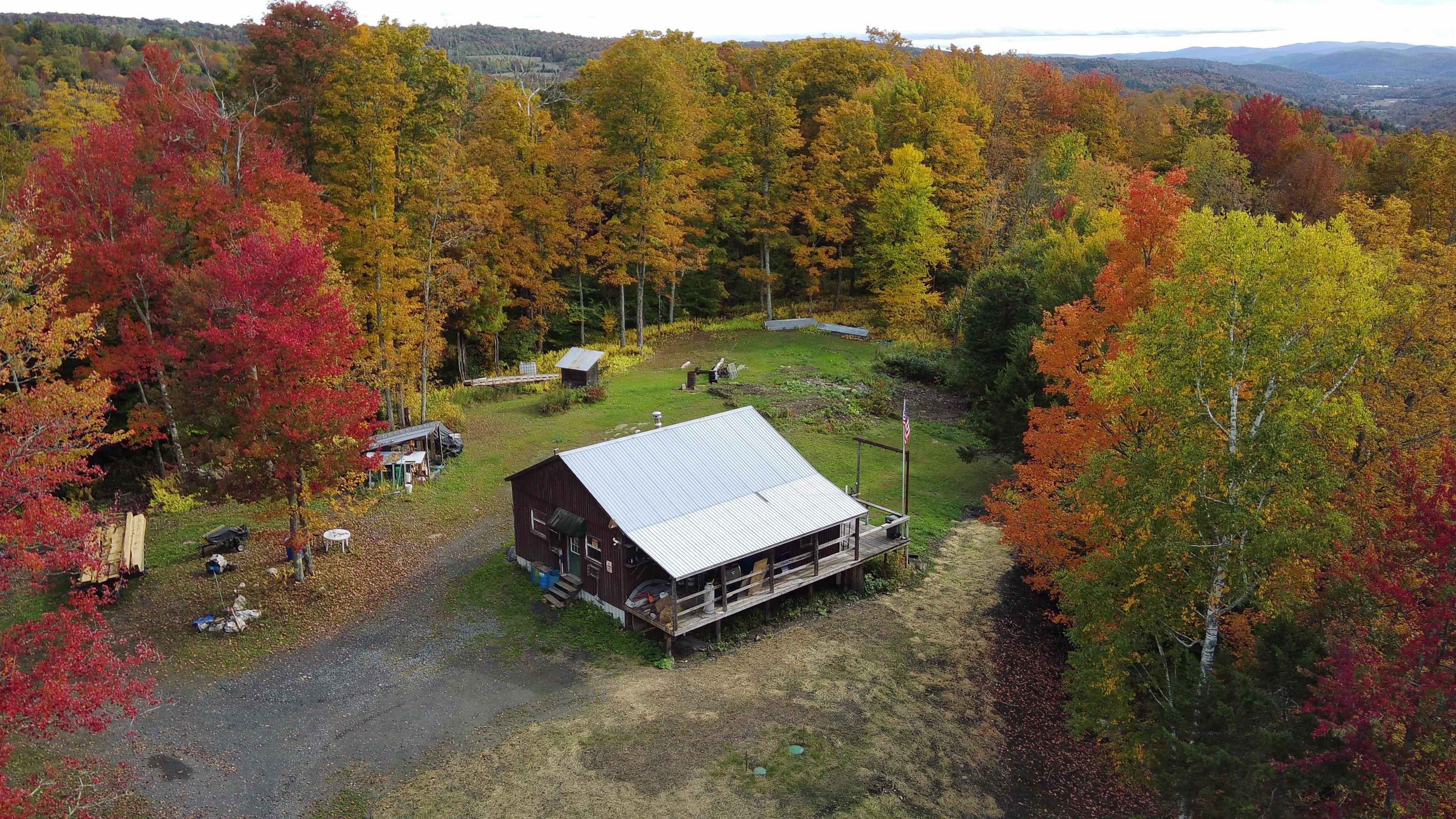 237 Upper Maloney Road Brookfield, VT 05060 - Photo 6 of 59 Gallery Image 6