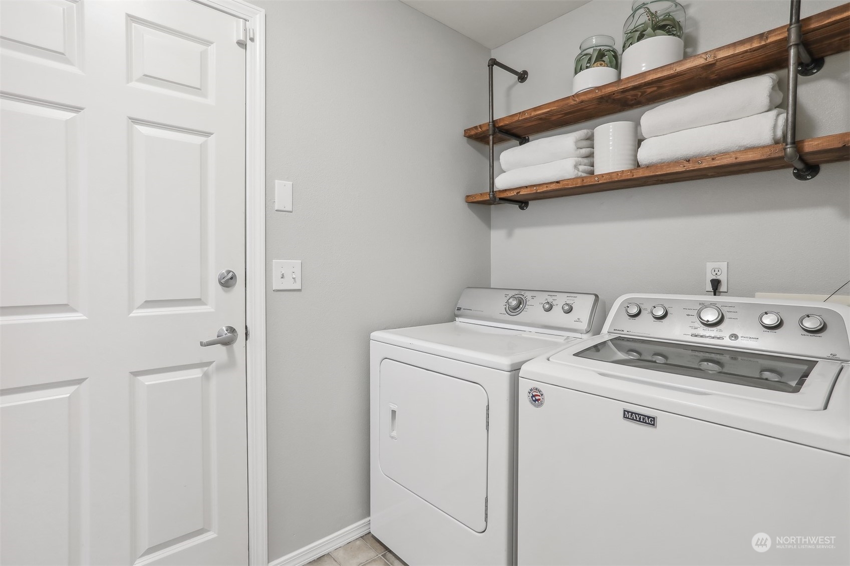 105 170th Street Southeast Bothell, WA 98012 - Photo 31 of 33 a utility room with dryer and washer