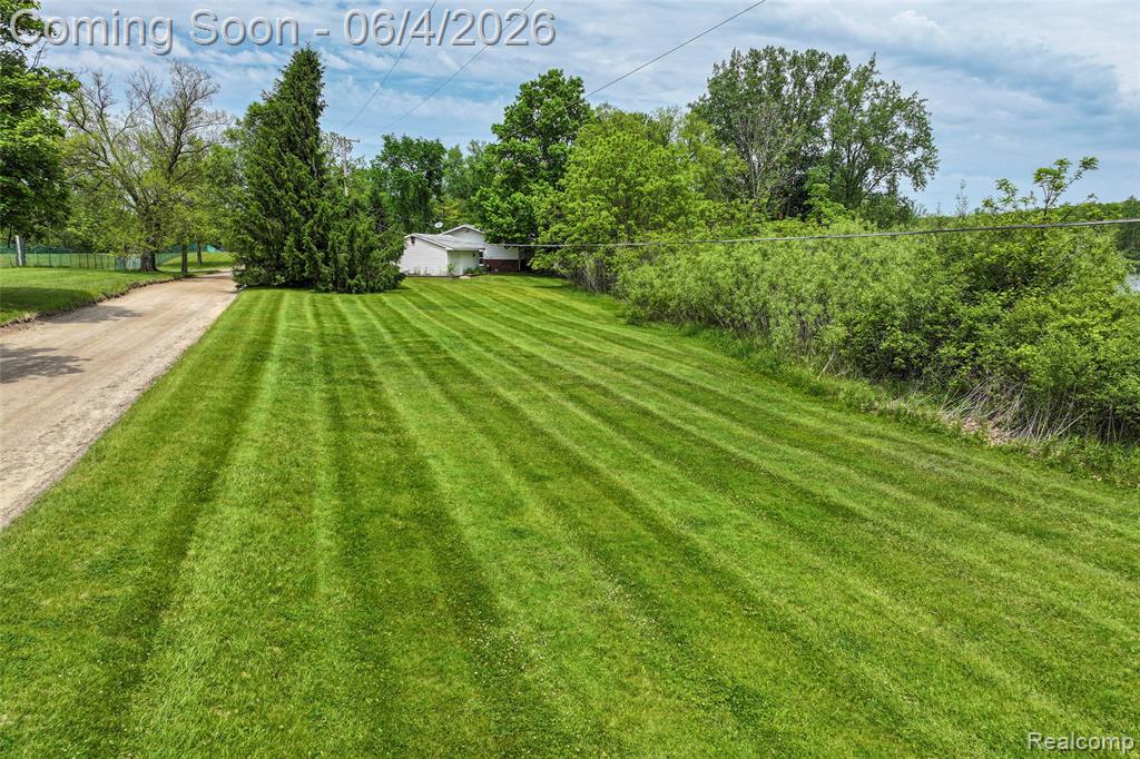422 East Road Holly, MI 48442 - Photo 18 of 51