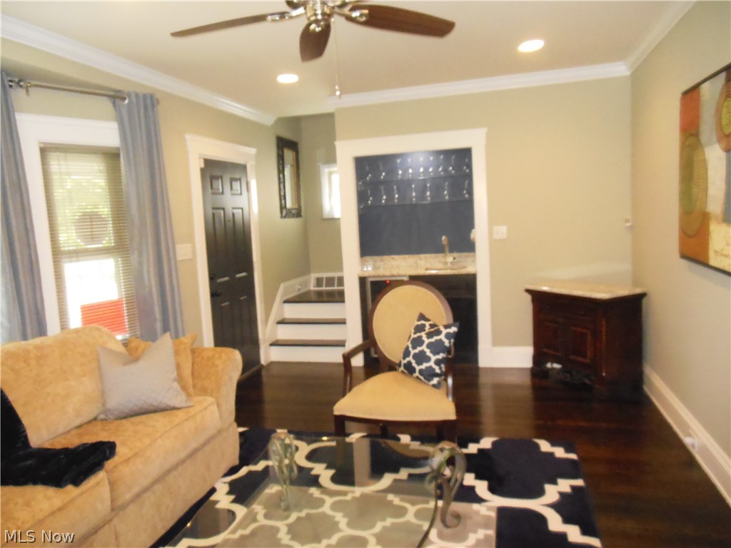 2540 Kendall Road Cleveland, OH 44120 - Photo 11 of 32 Gallery Image 11