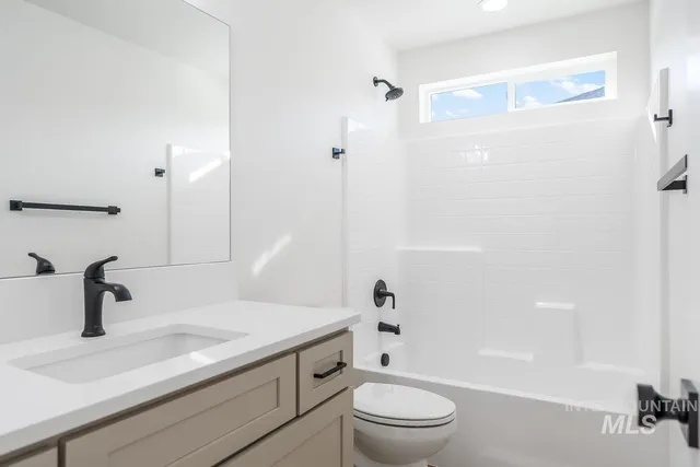 $369,000 | 913 East 23rd Avenue, Jerome, ID 83338