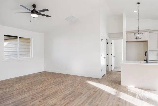 $369,000 | 913 East 23rd Avenue, Jerome, ID 83338