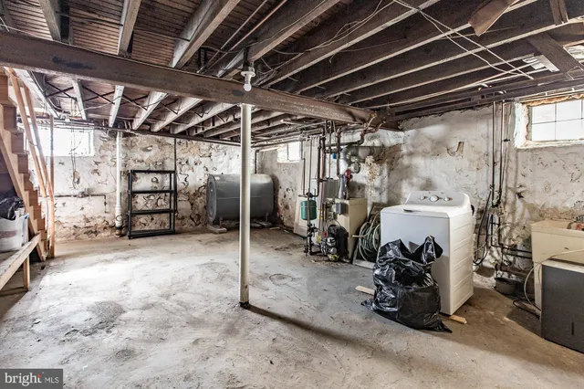 $1,800 | 2805 North Van Buren Street, Wilmington, DE 19802