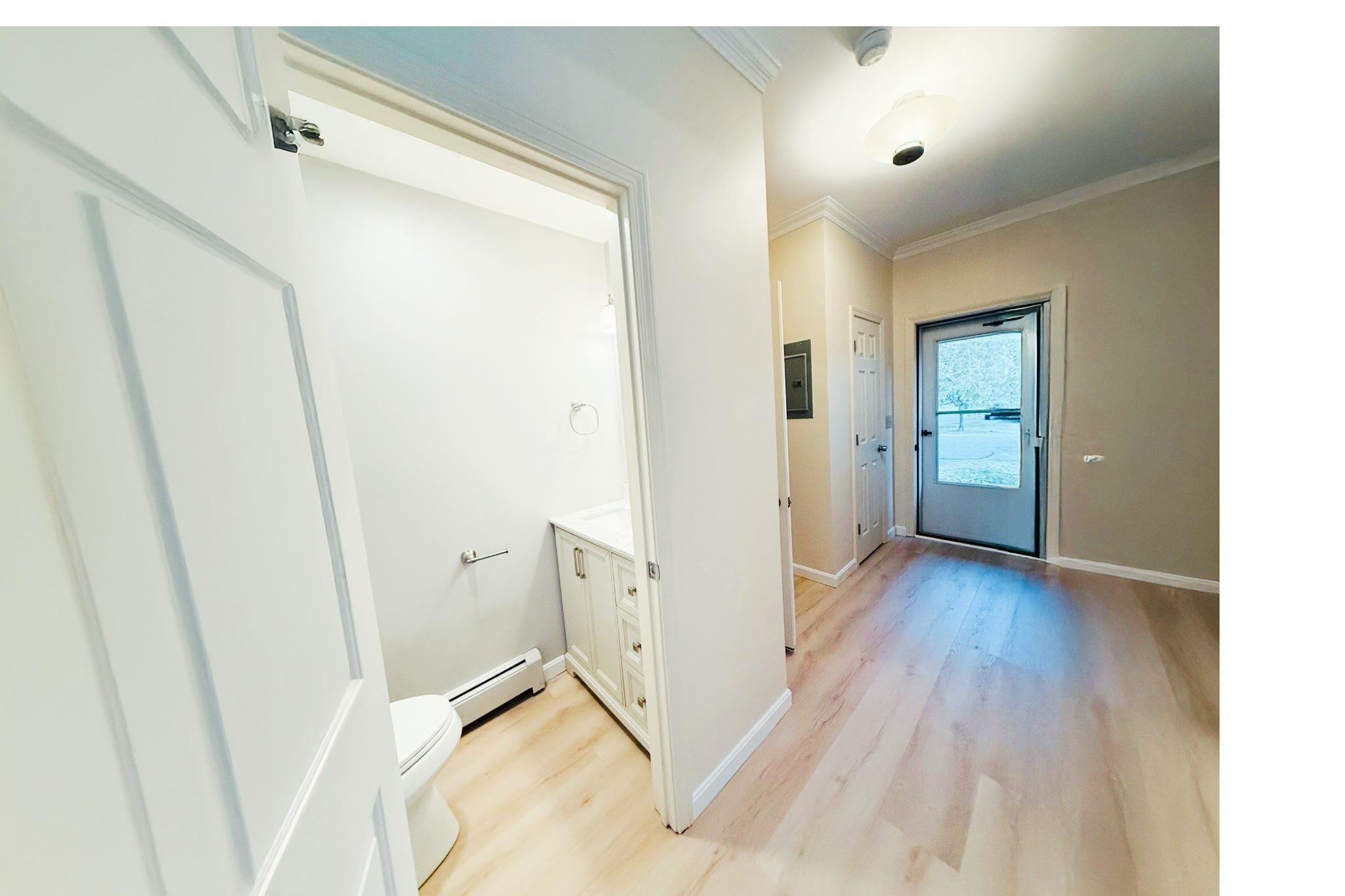 10 Kristen Court Williston, VT 05495 - Photo 7 of 38