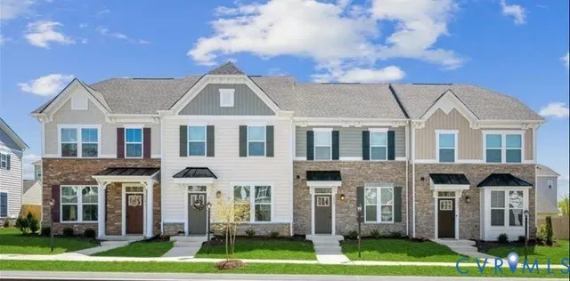 $319,990 | 521 Old Lime Place, Sandston, VA 23150