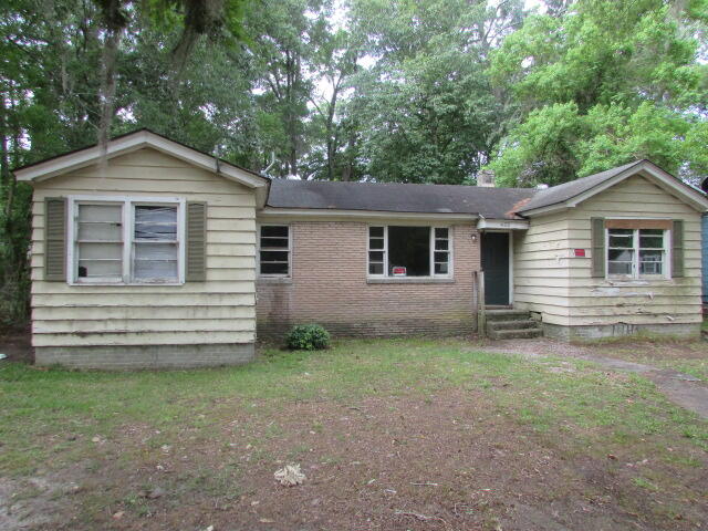 428 Robney Drive Sumter, SC 29150 - Photo 1 of 9