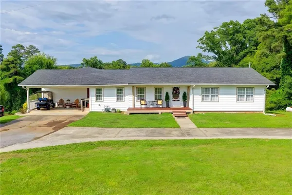 $519,000 | 6474 Dahlonega Highway, Clermont, GA 30527