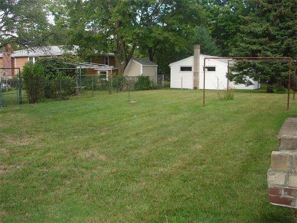 5 Imbaro Road Boston, MA 02136 - Photo 3 of 10 Gallery Image 3