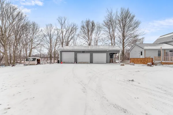 $309,900 | 8100 22 1/2 Mile Road, Homer, MI 49245
