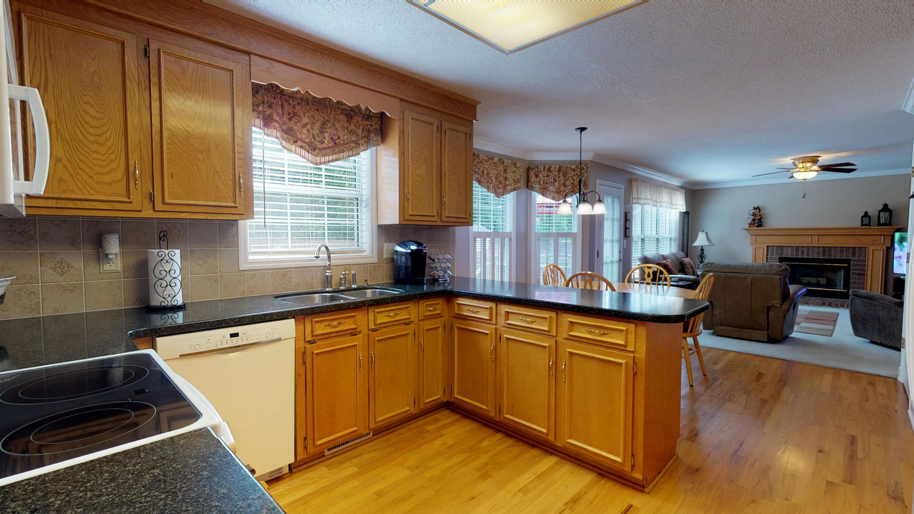 136 Winding Rock Road Goose Creek, SC 29445 - Photo 12 of 30 136-Winding-Rock-05022019_193926