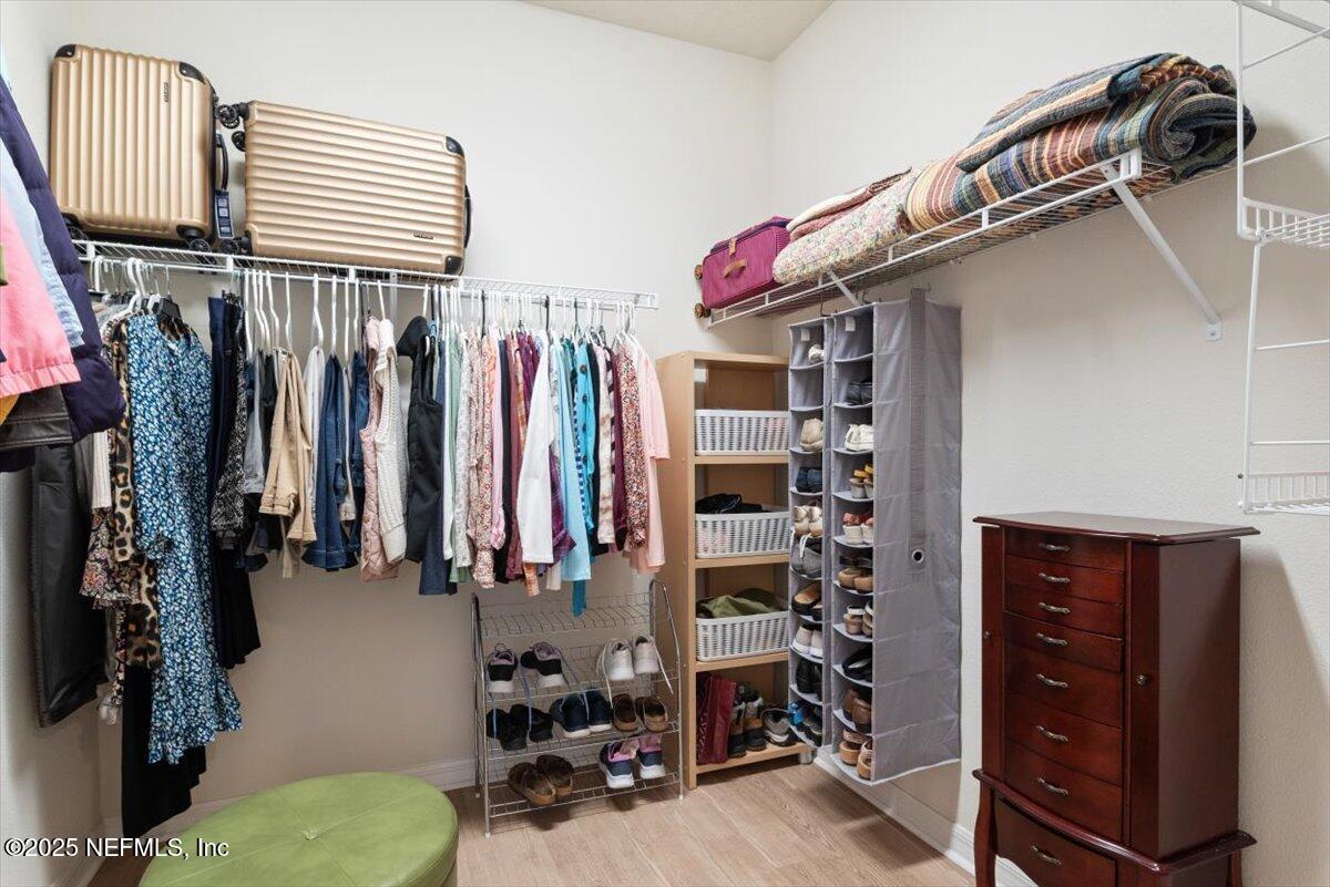 67 Woodbriar Road Ponte Vedra, FL 32081 - Photo 34 of 87 Primary walk-in closet