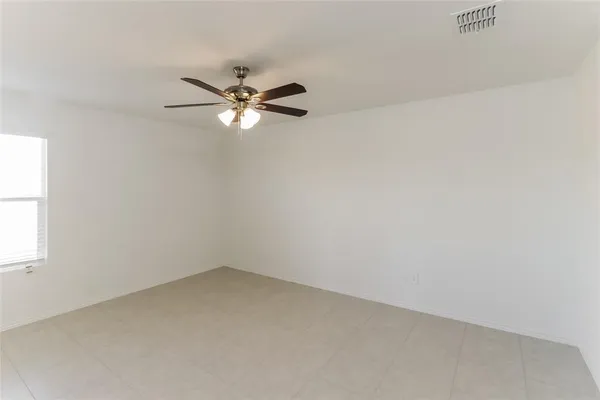 $1,970 | 3101 Helix Bay Drive, Crandall, TX 75114