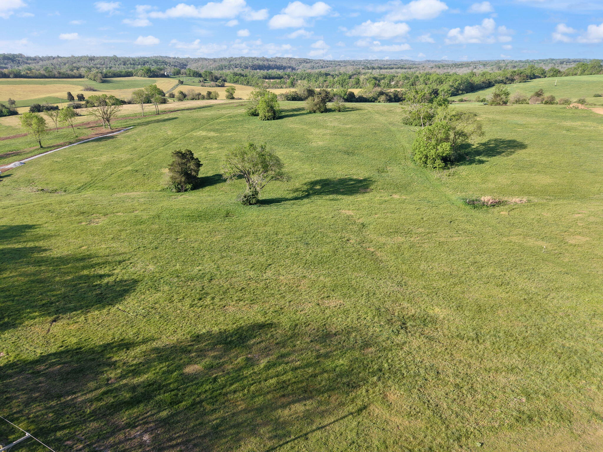 2110 Athens Boonesboro Road Winchester, KY 40391 - Photo 15 of 24 11-web-or-mls-DJI_20260416085400_0237_D