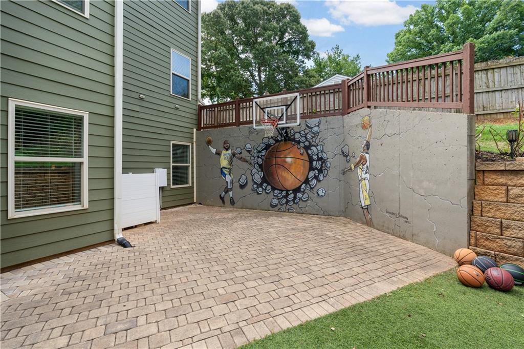 3833 Steinhauer Road Marietta, GA 30066 - Photo 5 of 46 Gallery Image 5