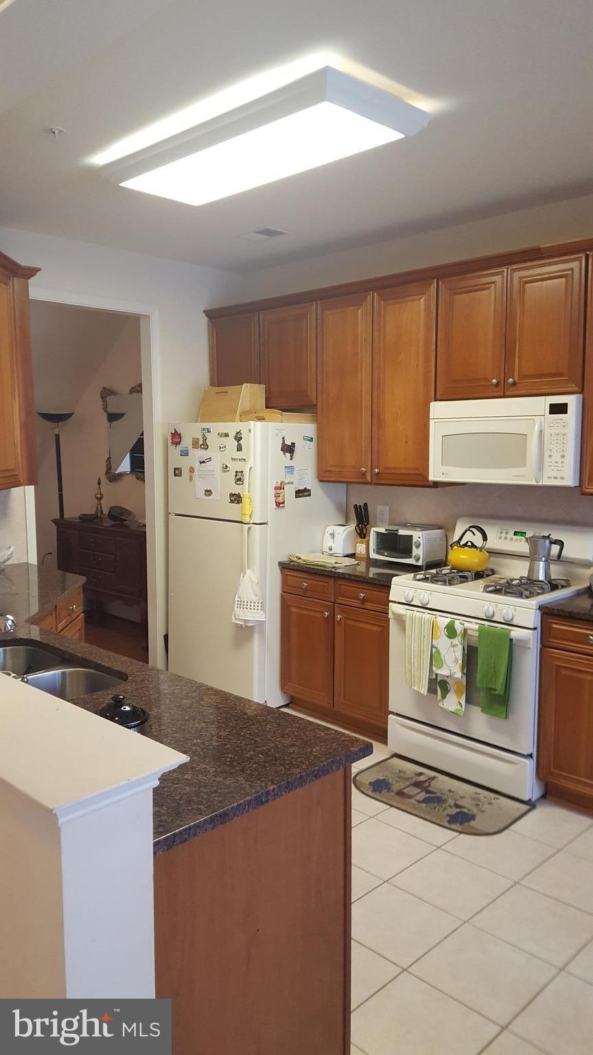 13212 Winding Trail Road Laurel, MD 20707 - Photo 7 of 16 Kitchen