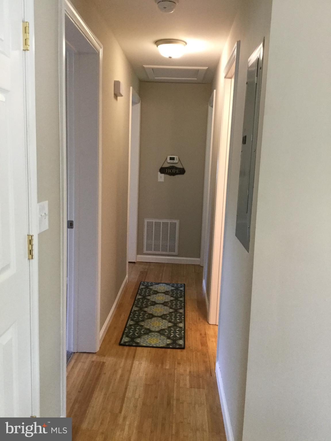 9304 General Winder Road Rapidan, VA 22733 - Photo 7 of 16 Interior (General)