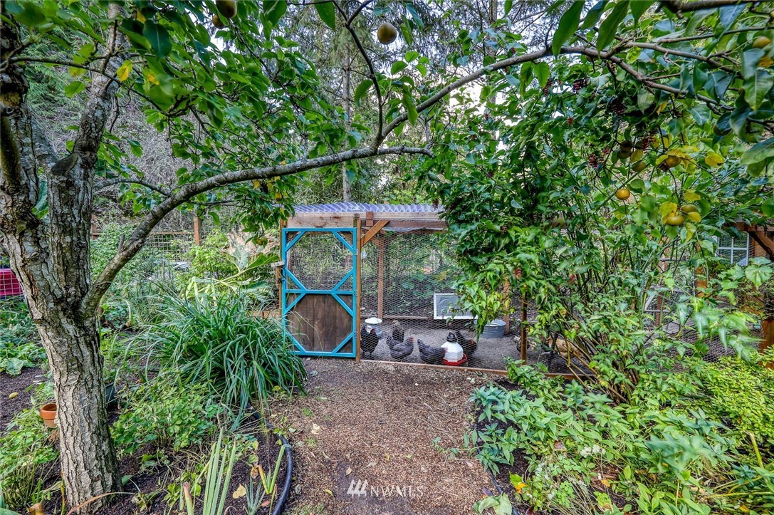 5479 Northeast Foster Road Bainbridge Island, WA 98110 - Photo 22 of 33 Gallery Image 22