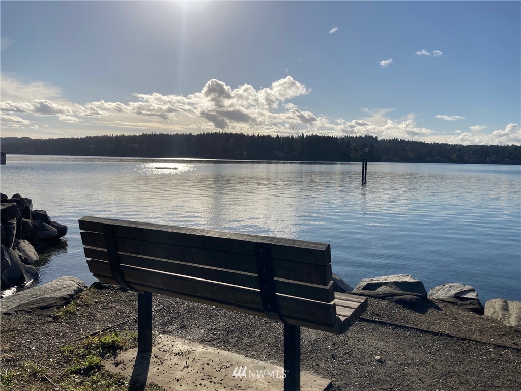 5479 Northeast Foster Road Bainbridge Island, WA 98110 - Photo 31 of 33 Gallery Image 31