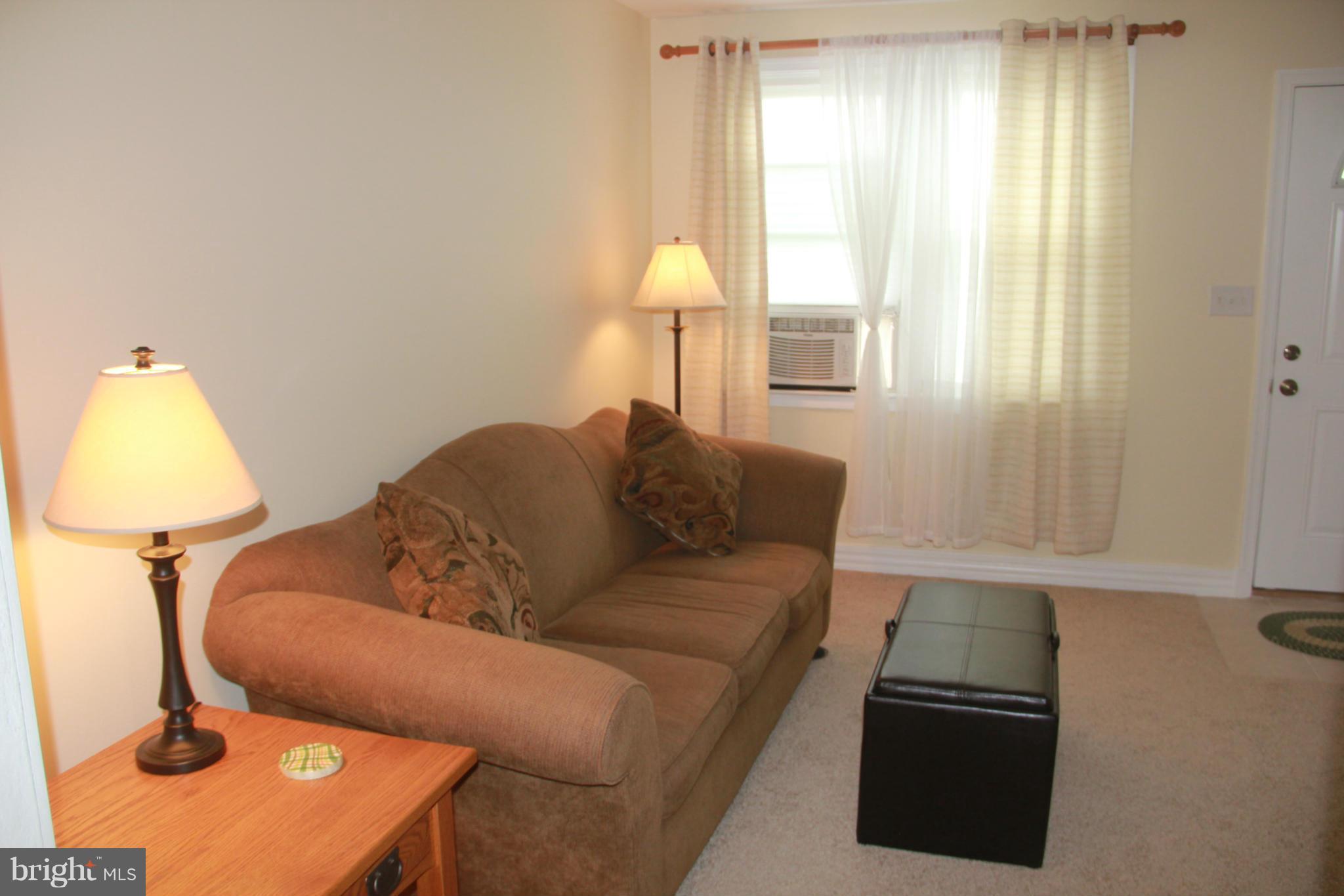 414 Trappe Road Baltimore, MD 21222 - Photo 2 of 17 Living Room