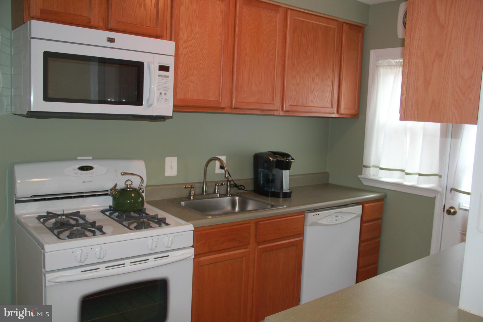 414 Trappe Road Baltimore, MD 21222 - Photo 4 of 17 Kitchen