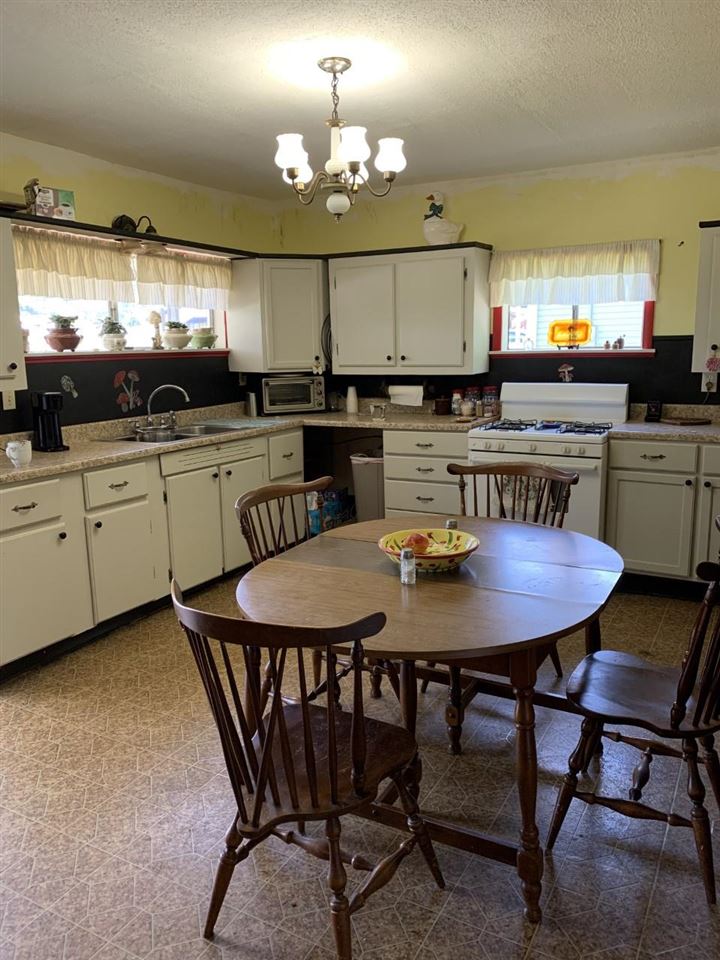4747 Riverside Drive Lavalette, WV 25535 - Photo 2 of 22 Gallery Image 2