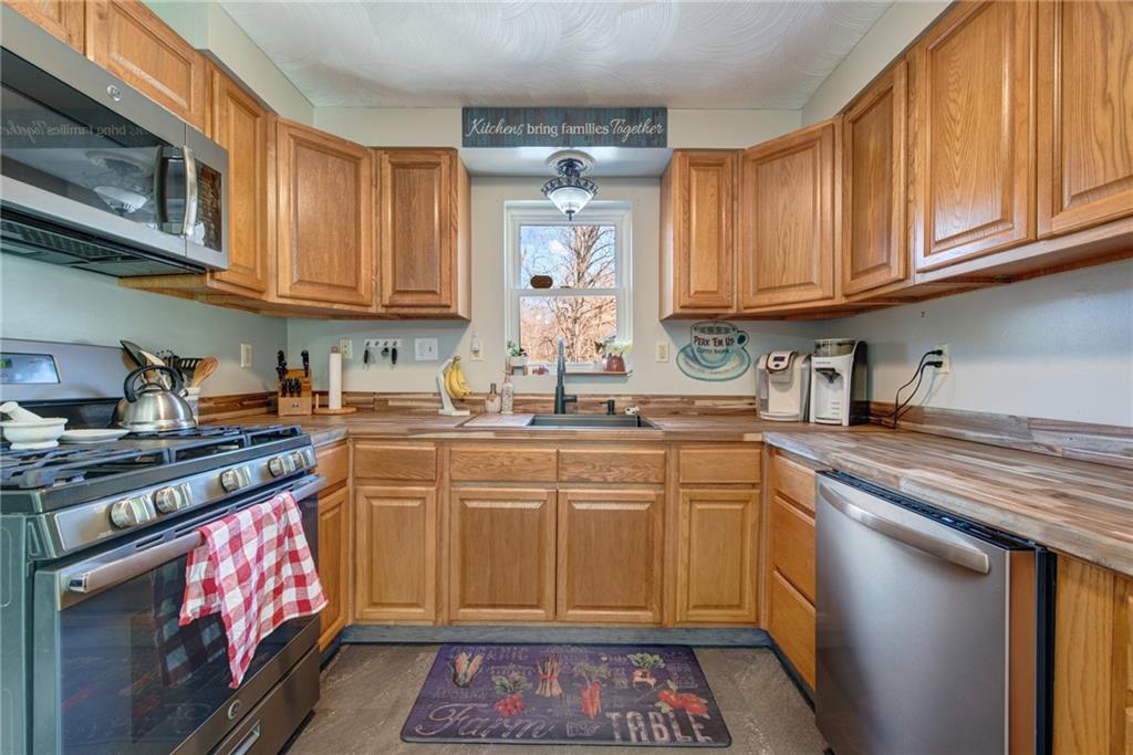 328 Fishpot Road Fredericktown, PA 15333 - Photo 13 of 31 Gallery Image 13