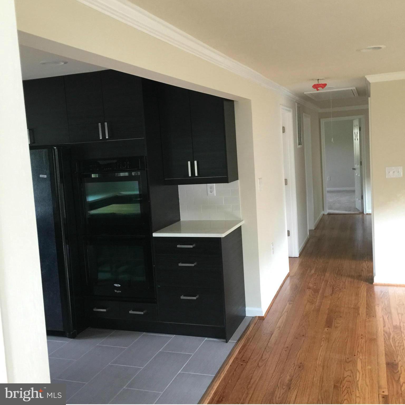 1502 Gleason Street Silver Spring, MD 20902 - Photo 8 of 30 Interior (General)