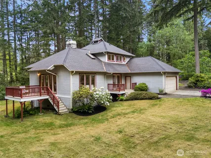 $749,000 | 7983 Northeast Walden Lane, Bainbridge Island, WA 98110