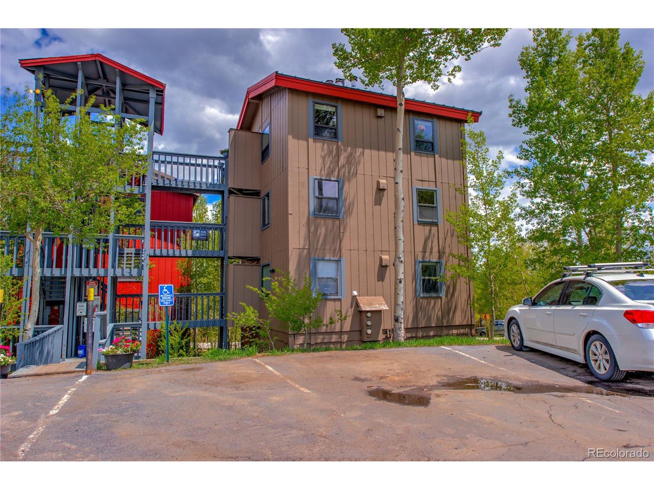808 Ryan Gulch Road, Unit 8 Silverthorne, CO 80498 - Photo 4 of 27 Gallery Image 4