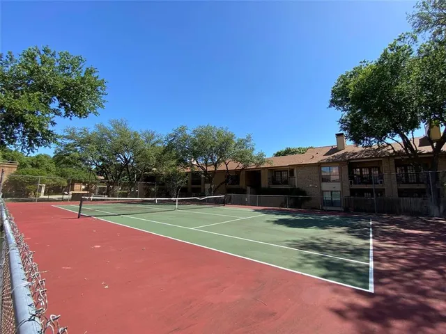 $167,500 | 16301 Ledgemont Lane, Unit 257, Addison, TX 75001