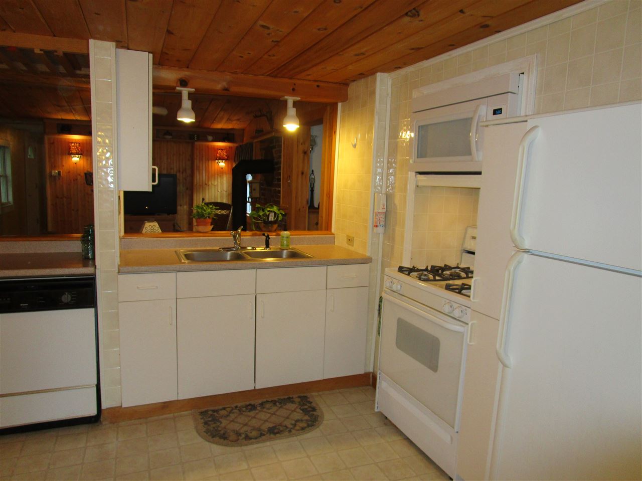 274 Mallego Road Barrington, NH 03825 - Photo 4 of 24