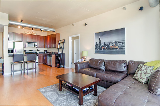 909 West Washington Boulevard, Unit 1008 Chicago, IL 60607 - Photo 10 of 22