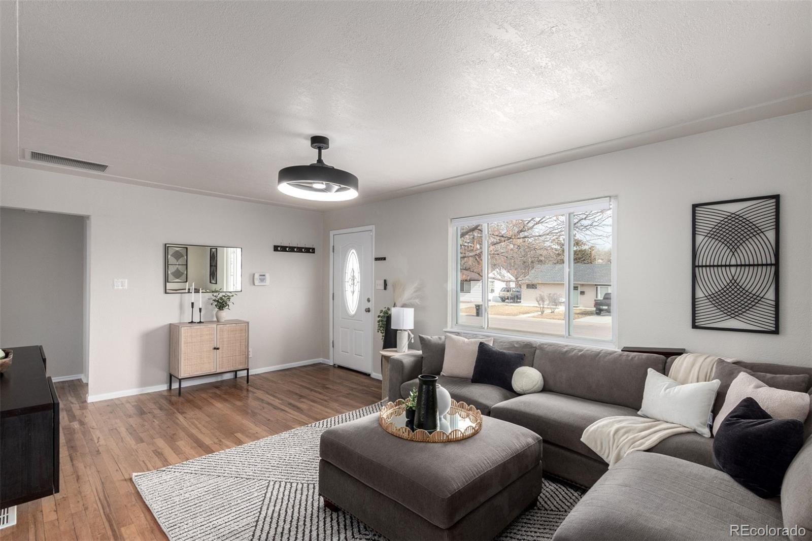 463 South Xavier Street Denver, CO 80219 - Photo 3 of 24