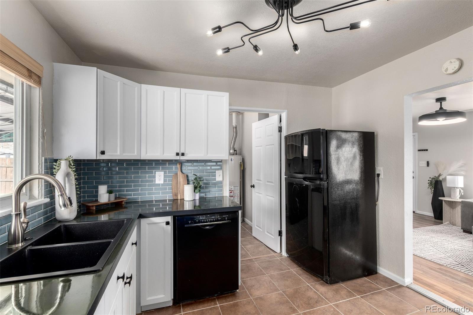 463 South Xavier Street Denver, CO 80219 - Photo 7 of 24