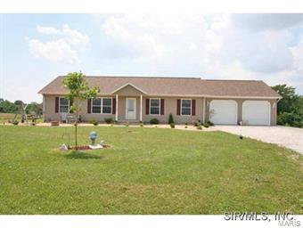 14619 Bayless Road Gillespie, IL 62033 - Photo 1 of 1