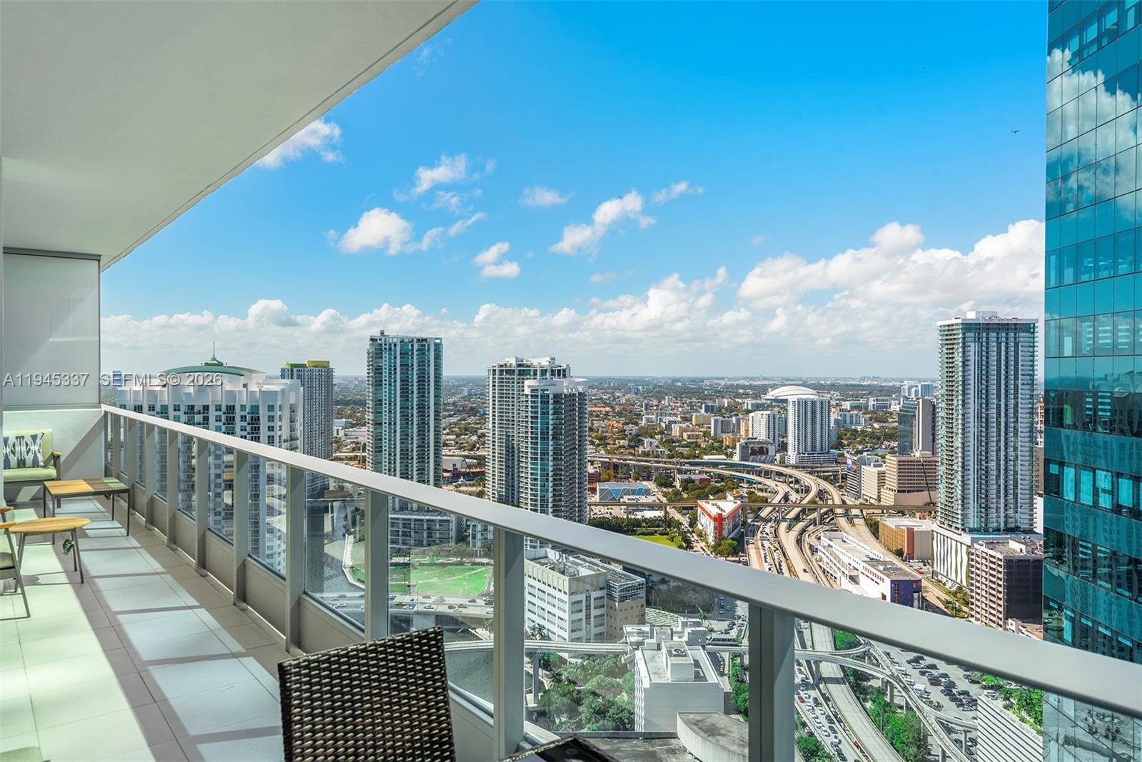 200 Biscayne Blvd Way, Unit 4511 Miami, FL 33131 - Photo 18 of 20 a view of a balcony with city view