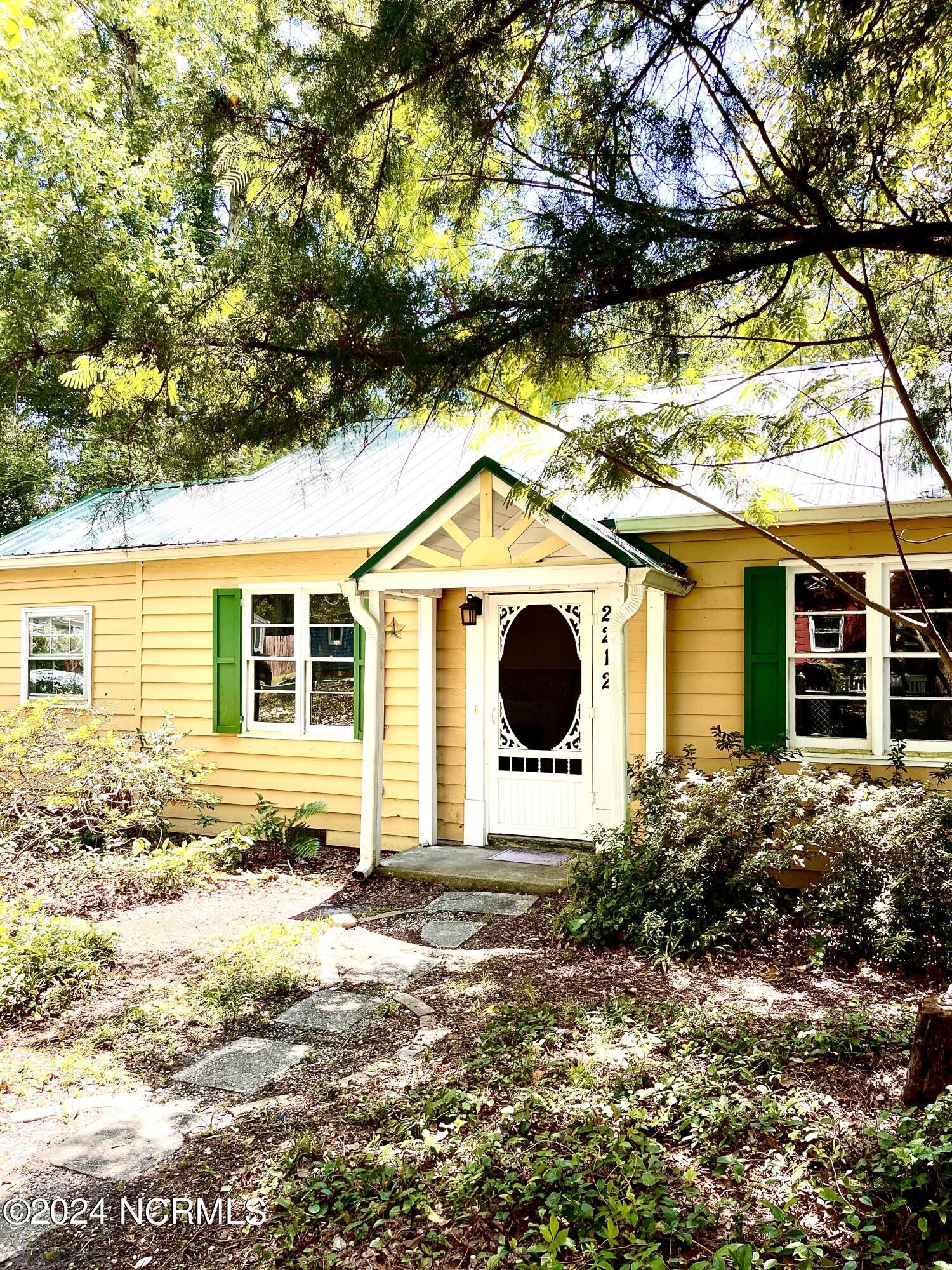 2212 Klein Road Wilmington, NC 28405 - Photo 2 of 14 IMG_9382