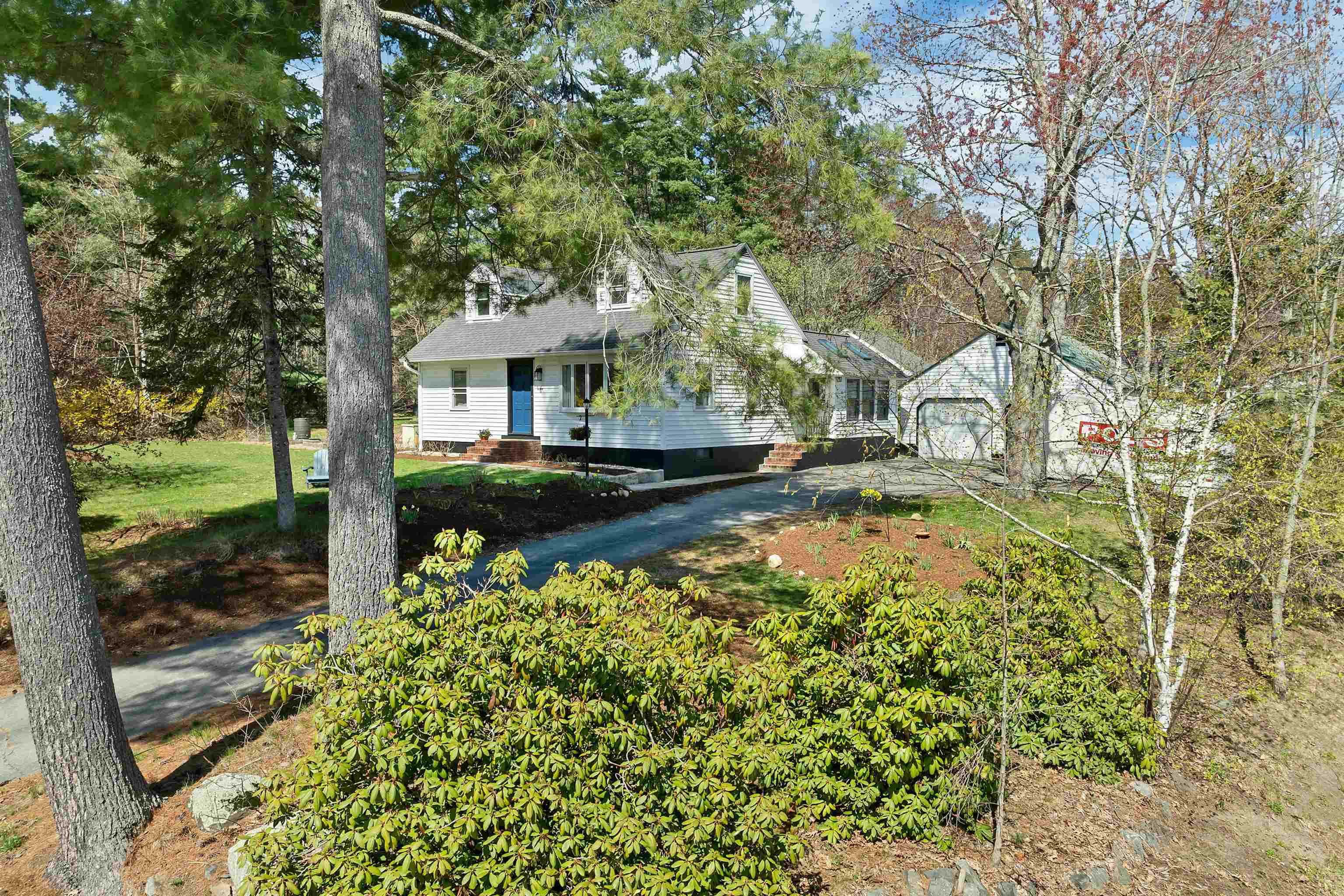 17 Old Stage Road Dover, NH 03820 - Photo 4 of 51