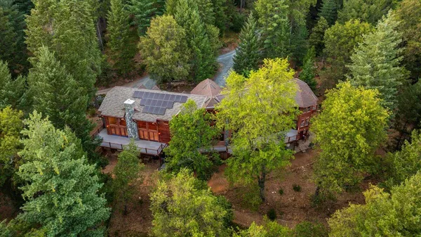 $2,490,000 | 21293 Scotts Flat Road, Nevada City, CA 95959