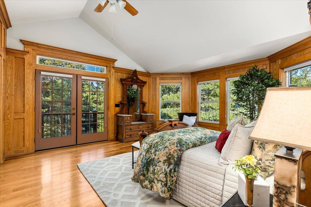 21293 Scotts Flat Road Nevada City, CA 95959 - Photo 8 of 62 a living room with furniture and a large window