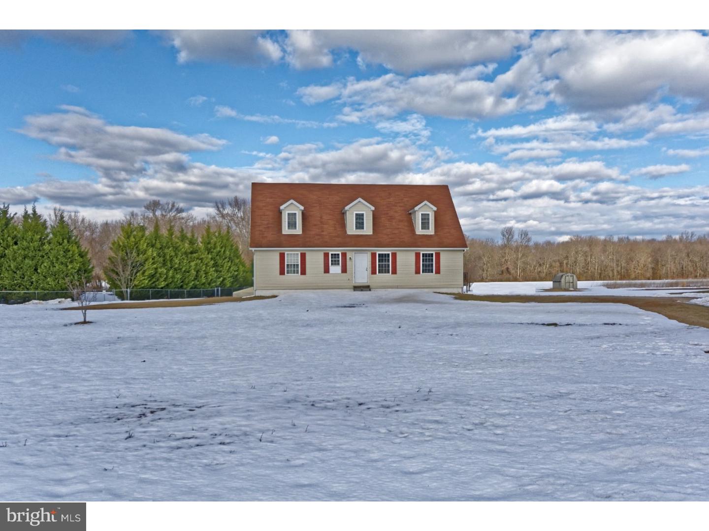 757 West Quillytown Road Carneys Point, NJ 08069 - Photo 2 of 25 Front Yard
