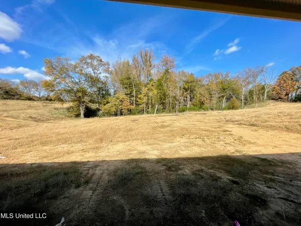 $383,800 | 224 Farley Road, Byhalia, MS 38611