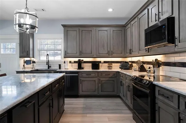 $799,000 | 547 Center Road, Cartersville, GA 30121