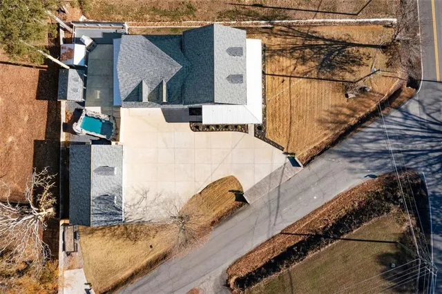 $799,000 | 547 Center Road, Cartersville, GA 30121