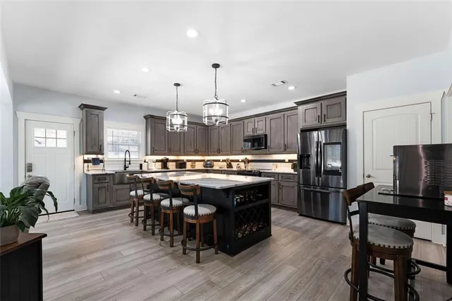 $799,000 | 547 Center Road, Cartersville, GA 30121