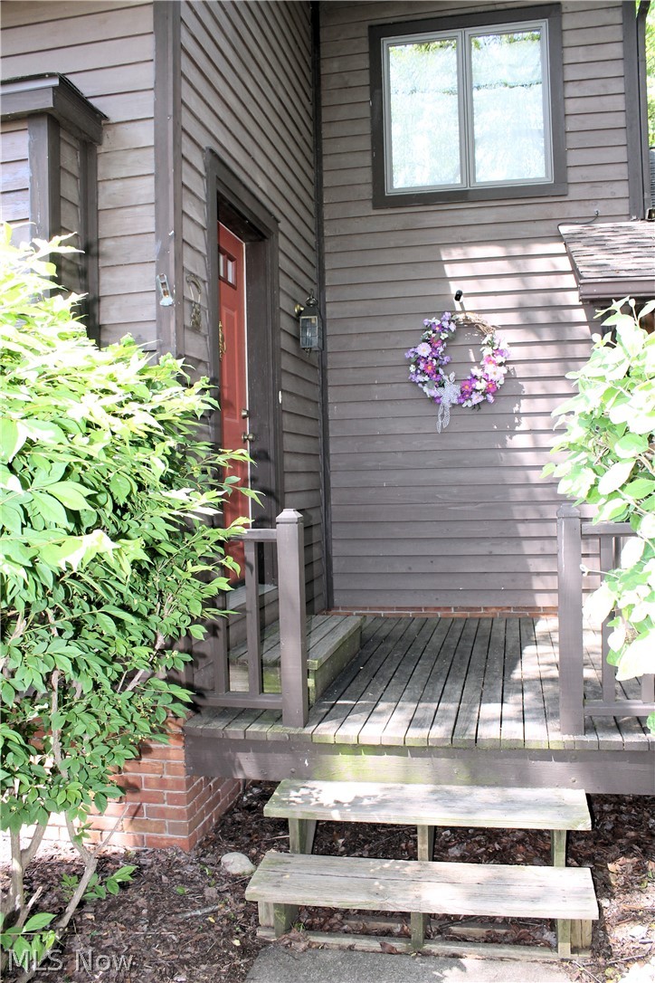 1723 Oil City Road Wooster, OH 44691 - Photo 2 of 35