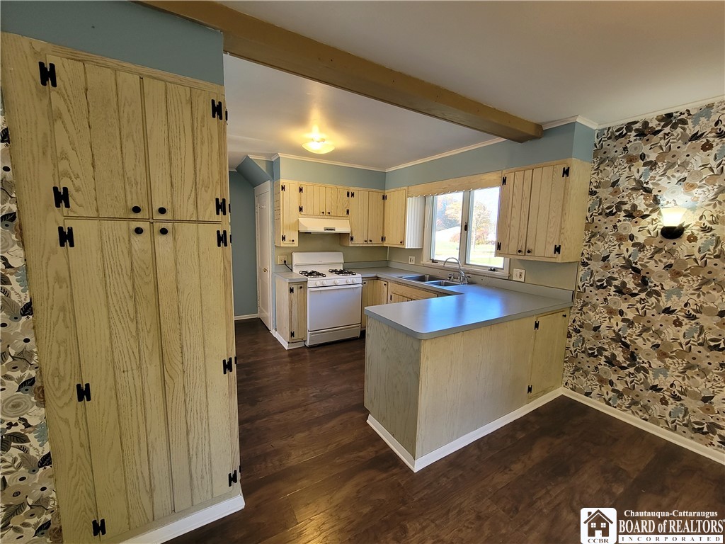 151 Avalon Boulevard Ellicott, NY 14701 - Photo 13 of 45