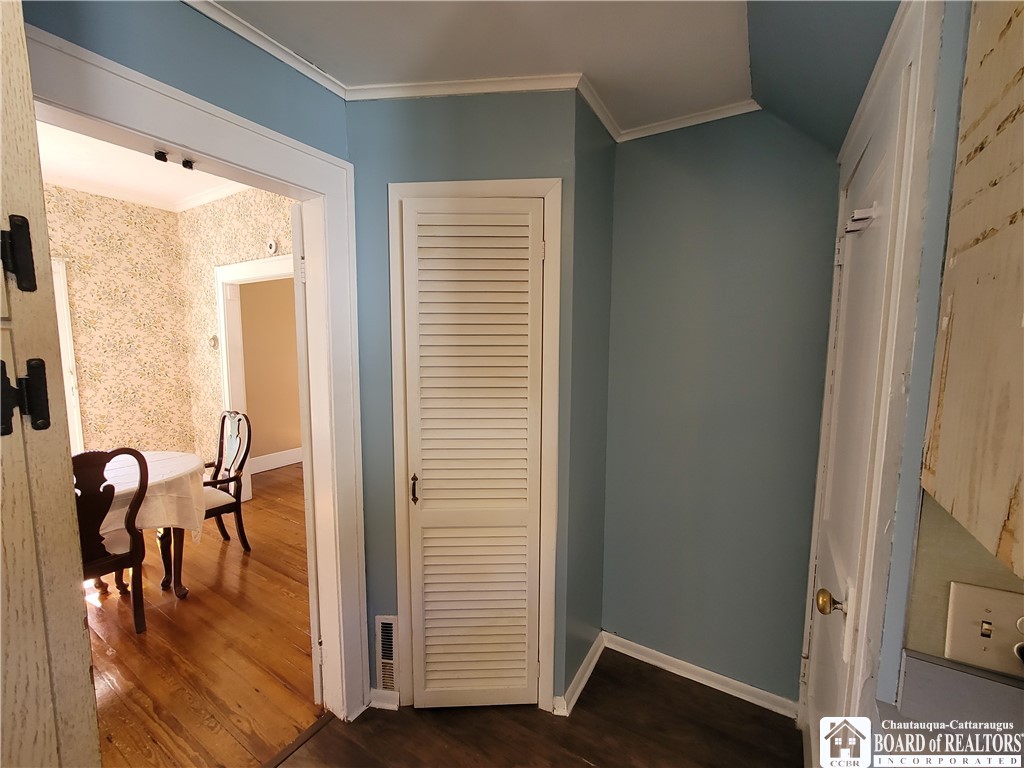 151 Avalon Boulevard Ellicott, NY 14701 - Photo 18 of 45